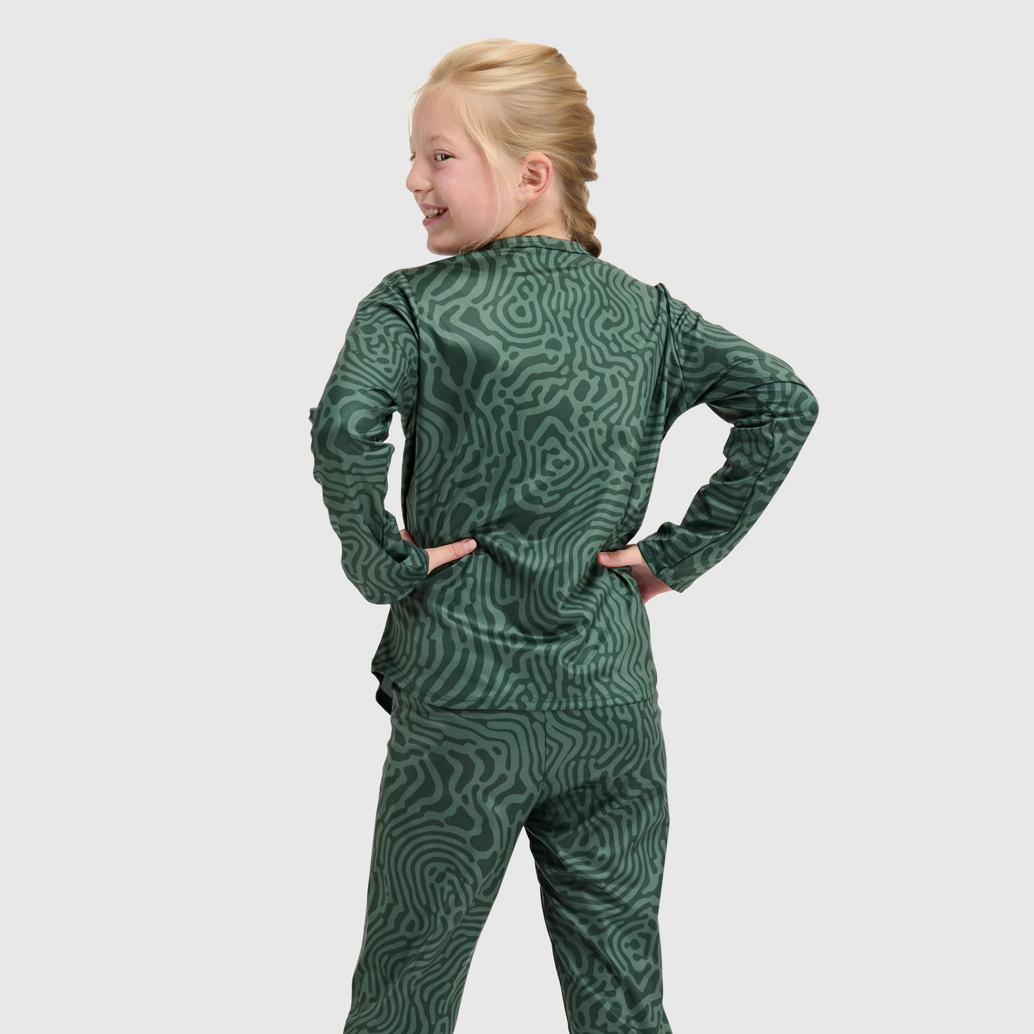 Big Kids' Evolver Base Layer Crewneck - Image 17