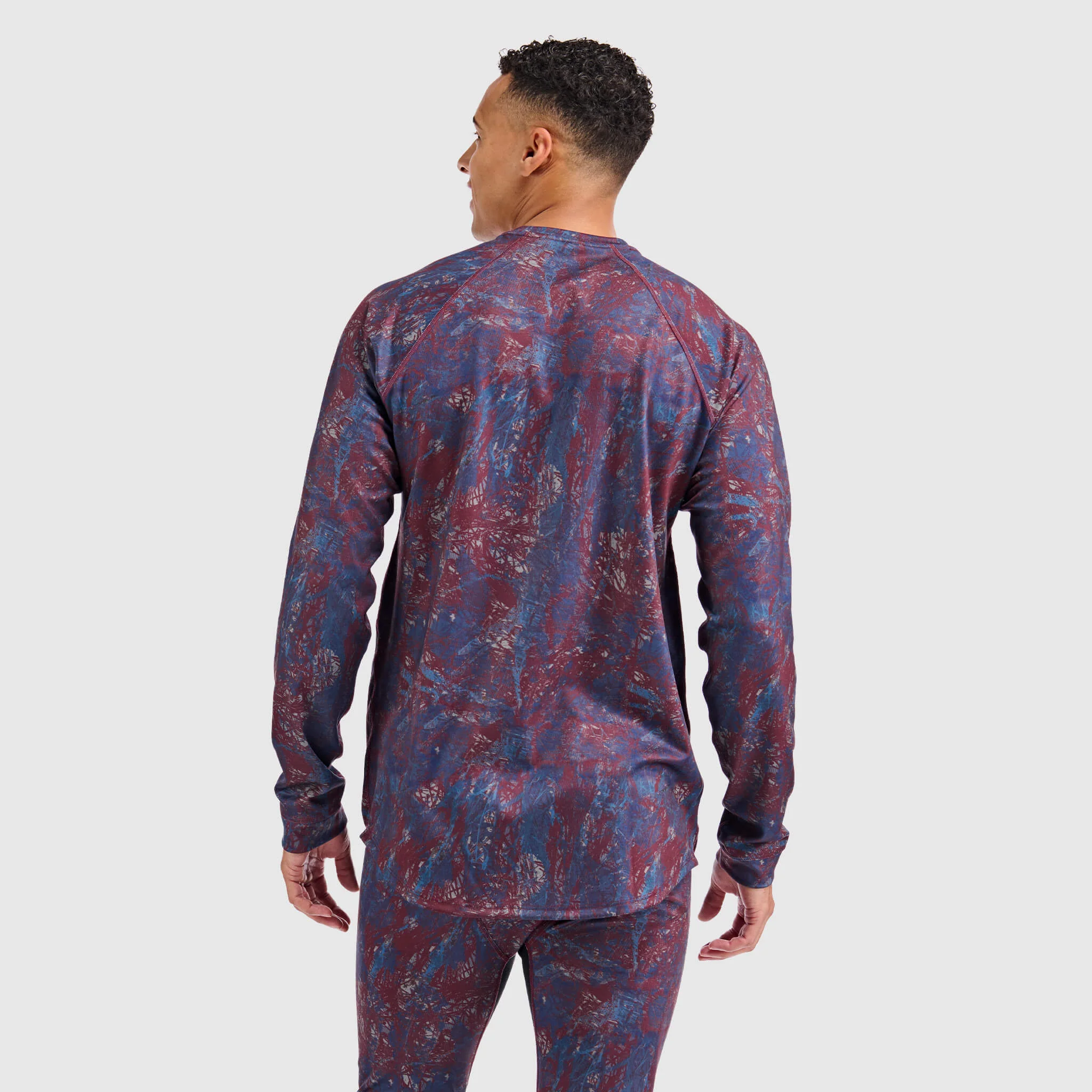 Men's Summit Base Layer Crewneck - Image 10