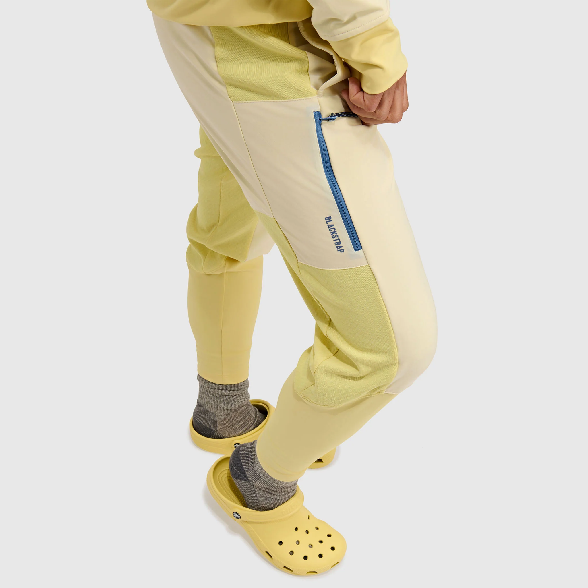 Women's Tribrid Grid Fleece Pant - Image 6